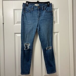 Madewell Women's 9” High Rise Skinny Crop Medium Blue Ripped Skinny Jeans